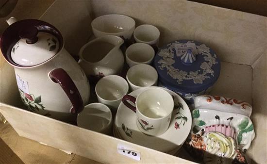 Wedgwood coffee set, Staffs figure & pot(-)